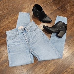 Everlane high rise light wash jeans
